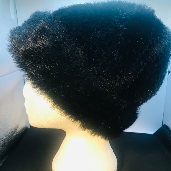 Black hat faux fur bucket hat new - Picture 6 of 9